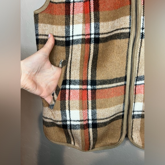 NWT Entro Plaid Vest Size Medium - Picture 3 of 6